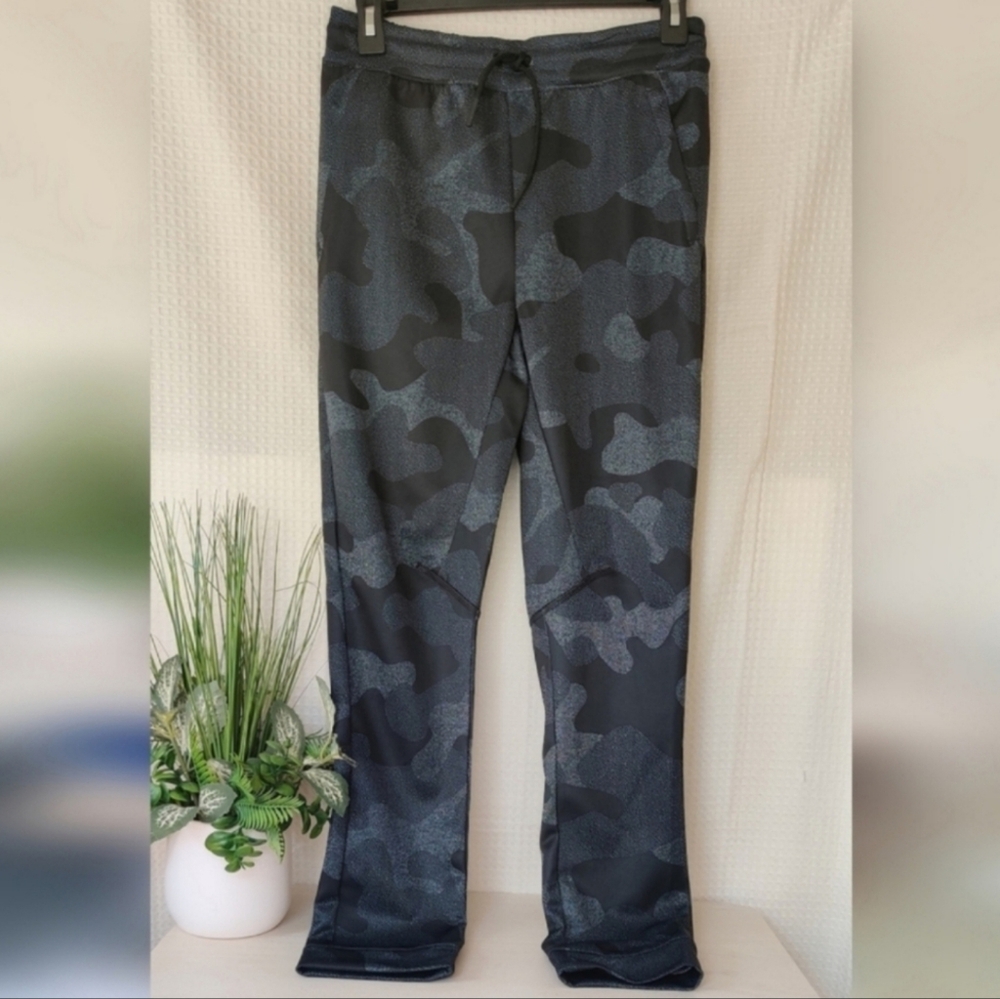 All In Motion Boys Performance Jogger, Gray Camouflage XL (16)